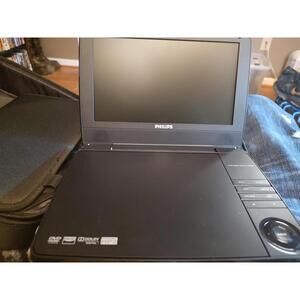 Philips Portable DVD Player - Model PBD008037